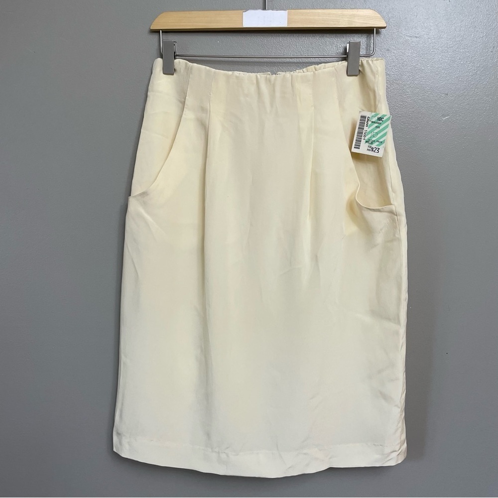 Vintage Y2K August Silk Skirt size 10 business career butter yellow